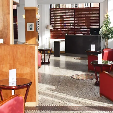Moderne Hotel 3*
